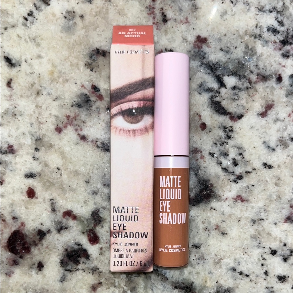 New in Box Kylie Cosmetics Matte Liquid Eye Shadow - An Actual Mood 002